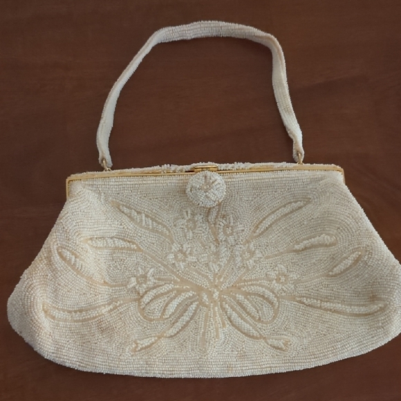 Magid Cream Beaded Wristlet/Handbag Vintage - Picture 2 of 14